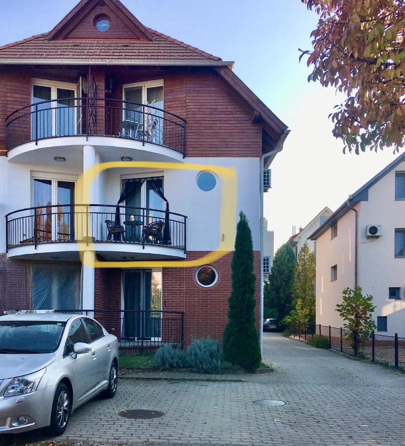Lake Apartment Hévíz Exteriör bild
